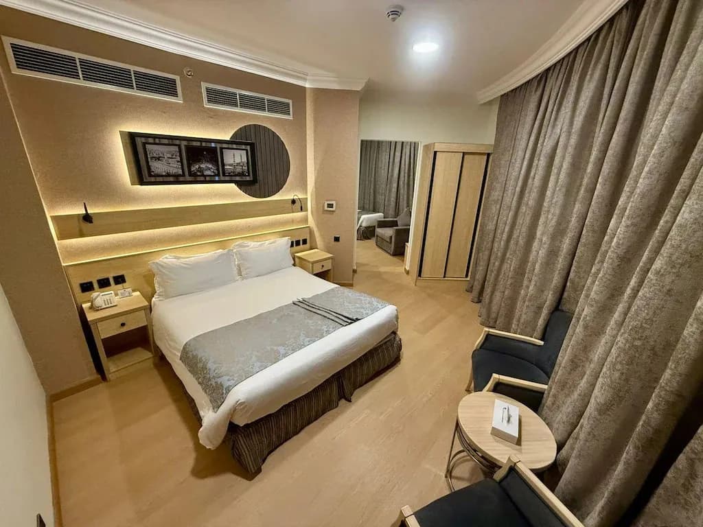 Hotel rooms for Azka Al Safa and Aqeeq Madinah